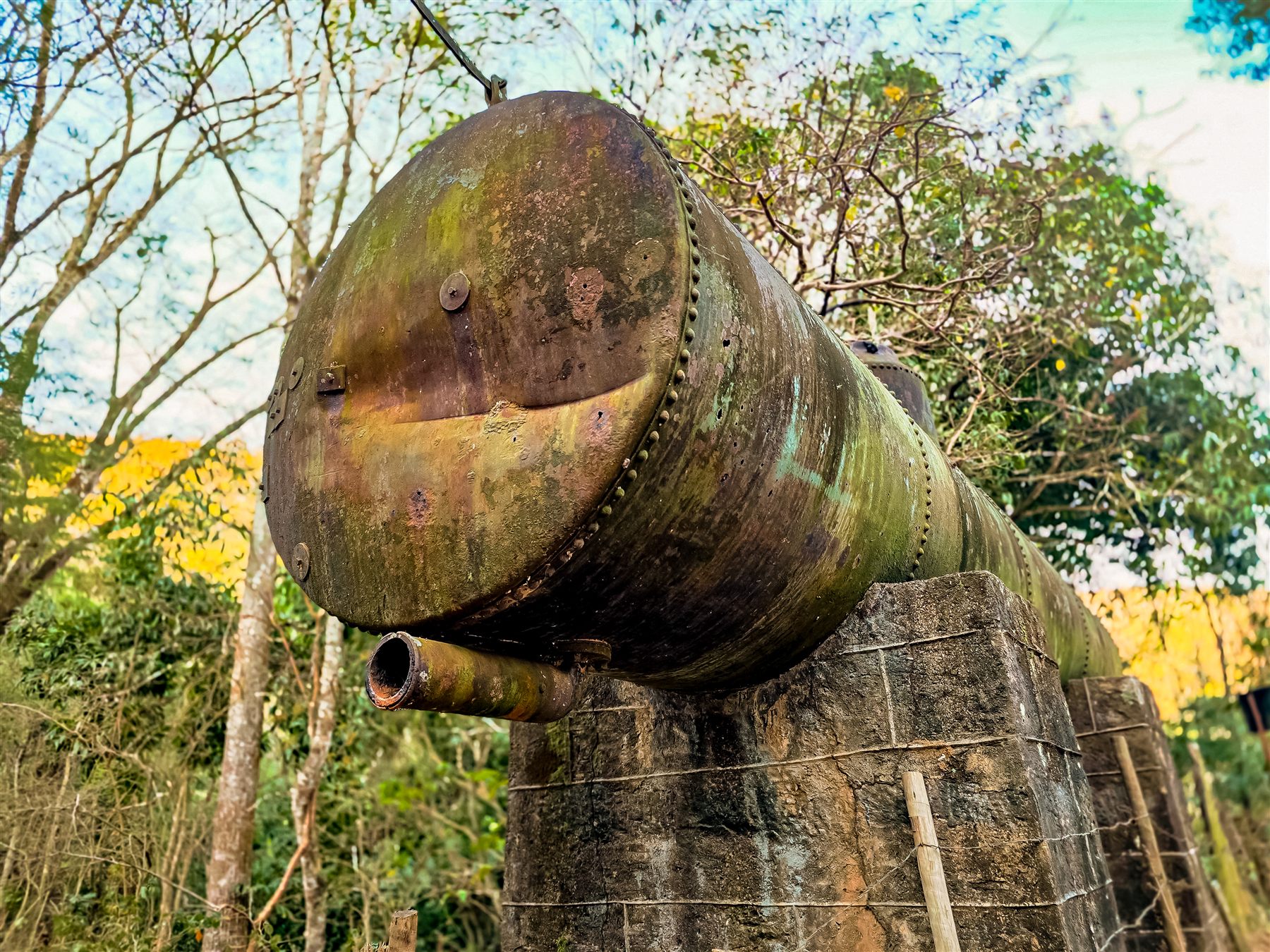 Antiga caixa d'água ferroviária - detalhe