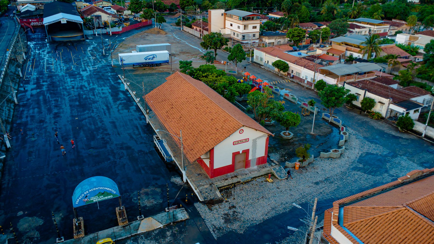 Estação Ferroviária de São Geraldo - vista aérea