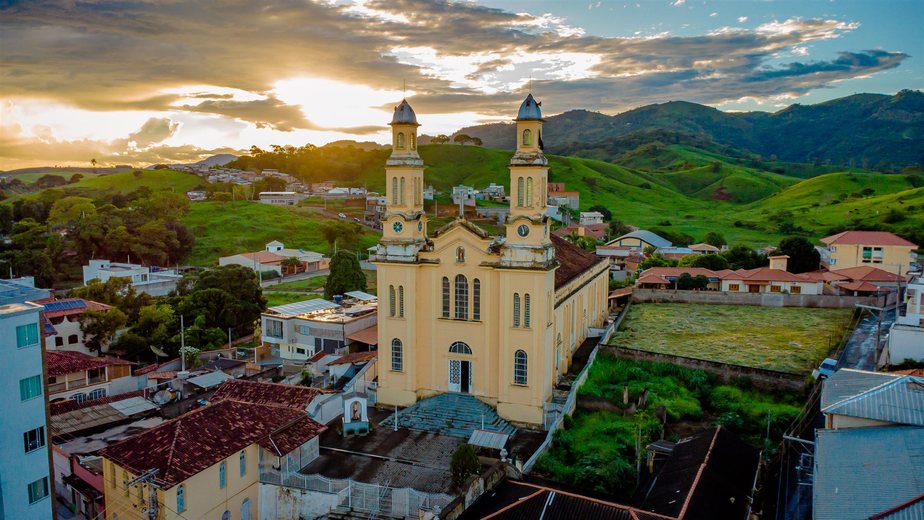 Igreja Matriz de São Geraldo - vista aérea